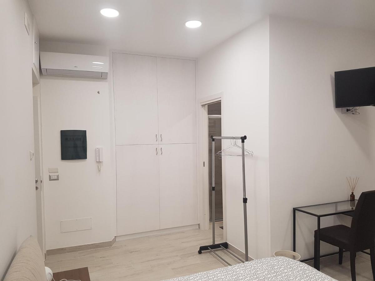 Guest House Via Milano Catanzaro Luaran gambar