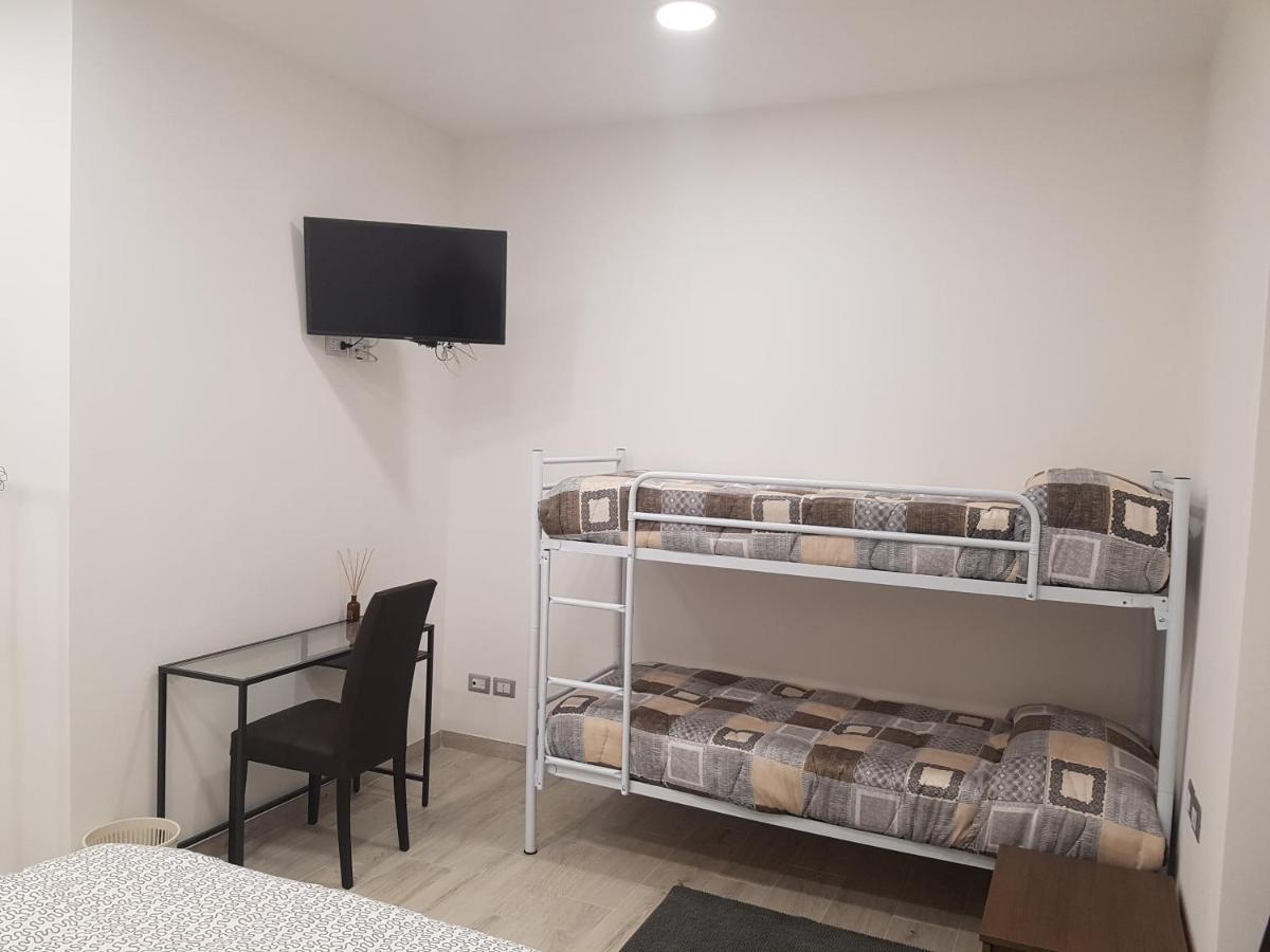Guest House Via Milano Catanzaro Luaran gambar
