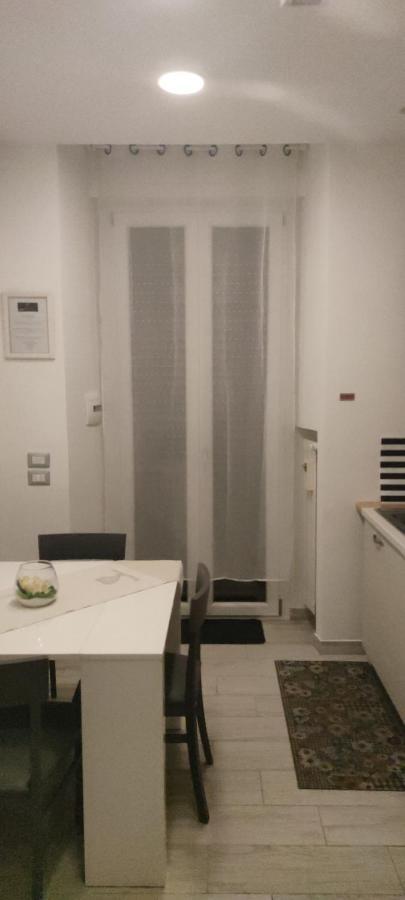 Guest House Via Milano Catanzaro Luaran gambar